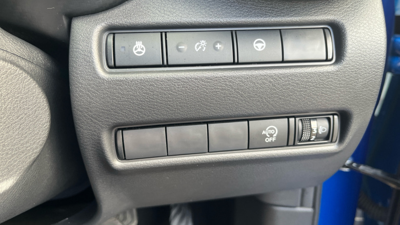 Nissan Juke 1.0 DiG-T Tekna 5dr DCT Petrol Hatchback